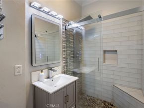 821 Lorraine, Los Angeles CA 90005