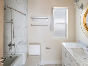 821 Lorraine, Los Angeles CA 90005