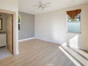 821 Lorraine, Los Angeles CA 90005