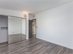 9502 Laurel Canyon, Arleta CA 91331