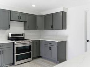 9709 Willis, North Hills CA 91343