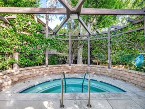 7308 Corbin Avenue G, Reseda CA 91335