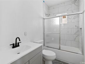 1257 W Vernon, Los Angeles CA 90037