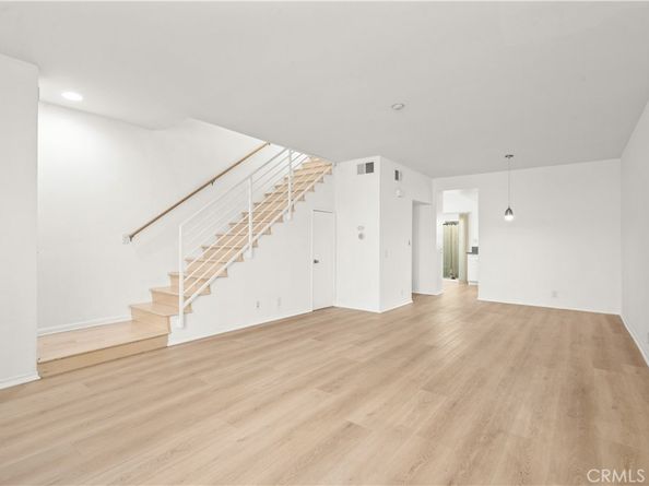 2339 34th 38, Santa Monica CA 90405