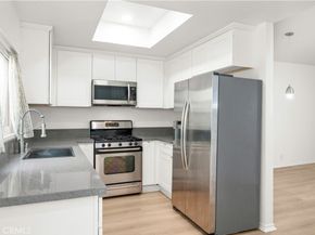 2339 34th 38, Santa Monica CA 90405
