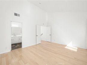 2339 34th 38, Santa Monica CA 90405