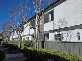 11311 Tampa Avenue 46, Porter Ranch CA 91326