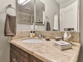 4724 Kester Avenue 404, Sherman Oaks CA 91403