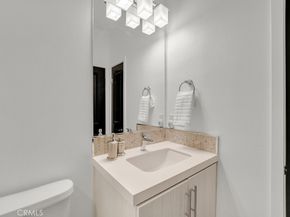 10832 W Riverton Court, Toluca Lake CA 91602