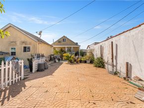 8766 Dalton Avenue, Los Angeles CA 90047