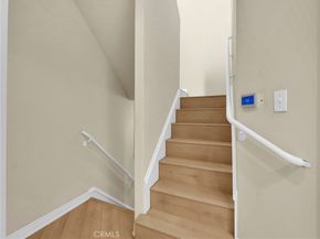 5242 Vesper 7, Sherman Oaks CA 91411