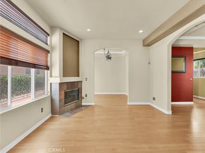 5242 Vesper 7, Sherman Oaks CA 91411