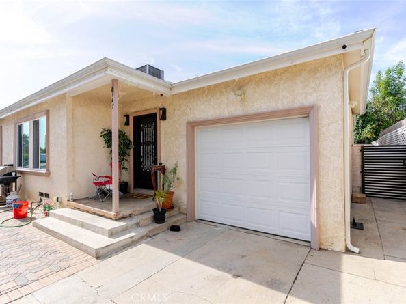 8147 Lullaby Lane, Panorama City CA 91402