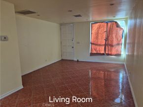 7320 Lennox Avenue E10, Van Nuys CA 91405