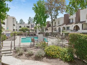 21650 Burbank Blvd. 206, Woodland Hills CA 91367