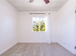 7247 Donna Ave, Reseda CA 91335
