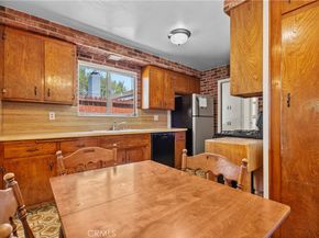 23050 Mobile Street, West Hills CA 91307