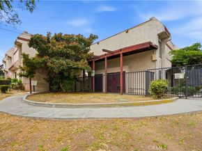 11401 Berendo Avenue 6, Los Angeles CA 90044