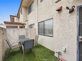 11401 Berendo Avenue 6, Los Angeles CA 90044