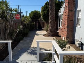 7402 Haskell, Van Nuys CA 91406