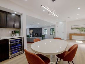 5710 Wilbur, Tarzana CA 91356