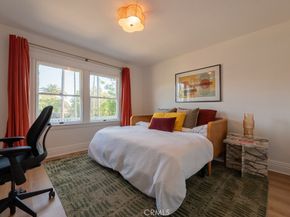 2283 W 25th Street, Los Angeles CA 90018