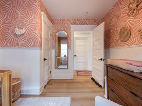 2283 W 25th Street, Los Angeles CA 90018