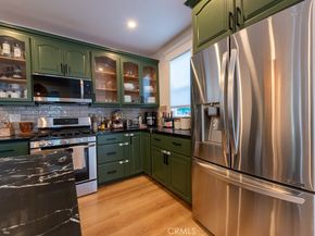 2283 W 25th Street, Los Angeles CA 90018