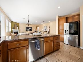 8501 Browns Creek Ln, Canoga Park CA 91304