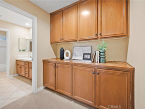 8501 Browns Creek Ln, Canoga Park CA 91304