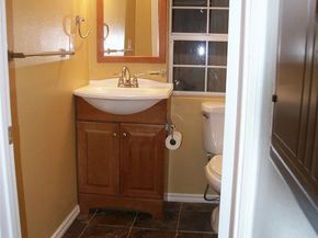 124 N Naomi, Burbank CA 91505