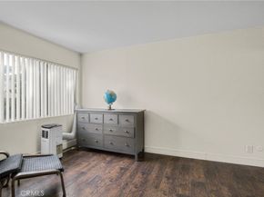 7300 Lennox Avenue J5, Van Nuys CA 91405