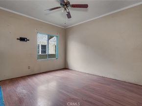 1021 W 48th, Los Angeles CA 90037