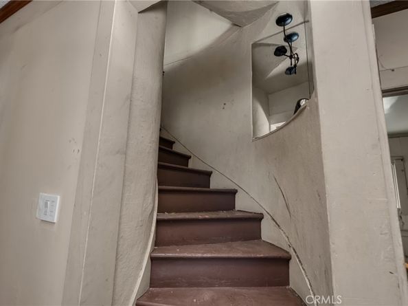 1021 W 48th, Los Angeles CA 90037