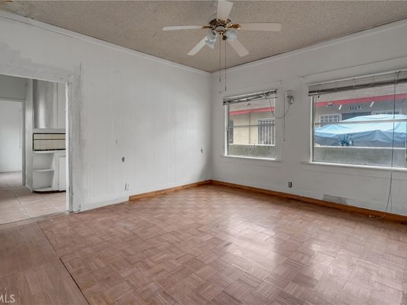 1021 W 48th, Los Angeles CA 90037