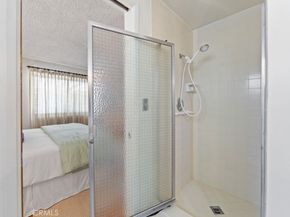 3561 Fela, Long Beach CA 90808