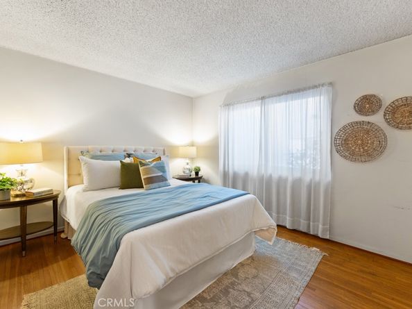 3561 Fela, Long Beach CA 90808