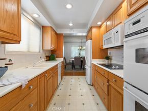 3561 Fela, Long Beach CA 90808