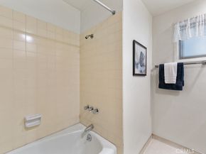 3561 Fela, Long Beach CA 90808