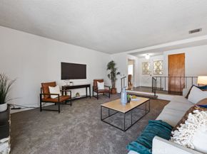 3561 Fela, Long Beach CA 90808