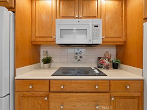 3561 Fela, Long Beach CA 90808