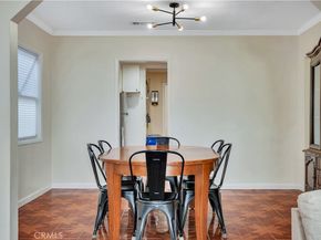 5864 Bonsallo Avenue, Los Angeles CA 90044