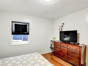 5864 Bonsallo Avenue, Los Angeles CA 90044