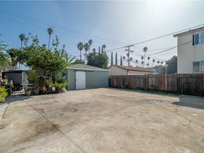 5864 Bonsallo Avenue, Los Angeles CA 90044