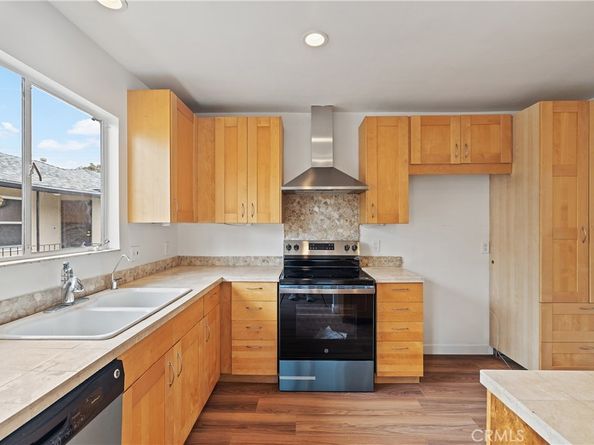 1273 E Appleton Street 4, Long Beach CA 90802