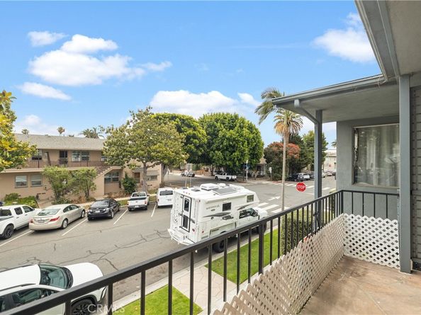 1273 E Appleton Street 4, Long Beach CA 90802