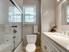 6611 DENNY Avenue, North Hollywood CA 91606