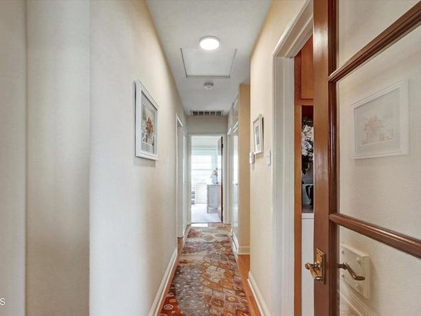 6611 DENNY Avenue, North Hollywood CA 91606