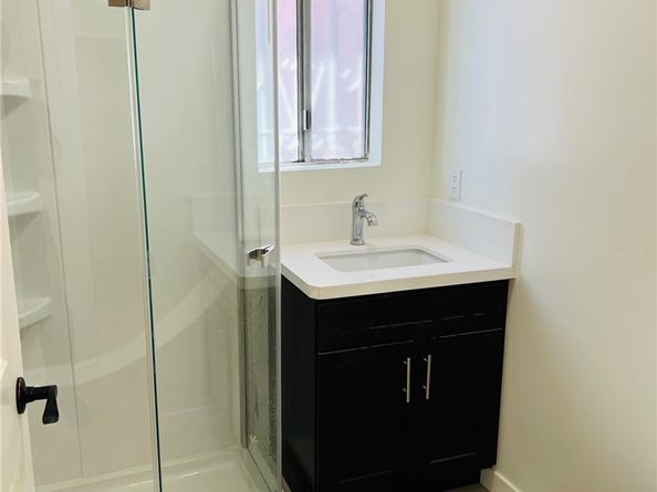 4920 4922 W Fountain Avenue, Los Angeles CA 90029