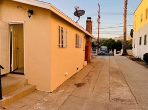 4920 4922 W Fountain Avenue, Los Angeles CA 90029